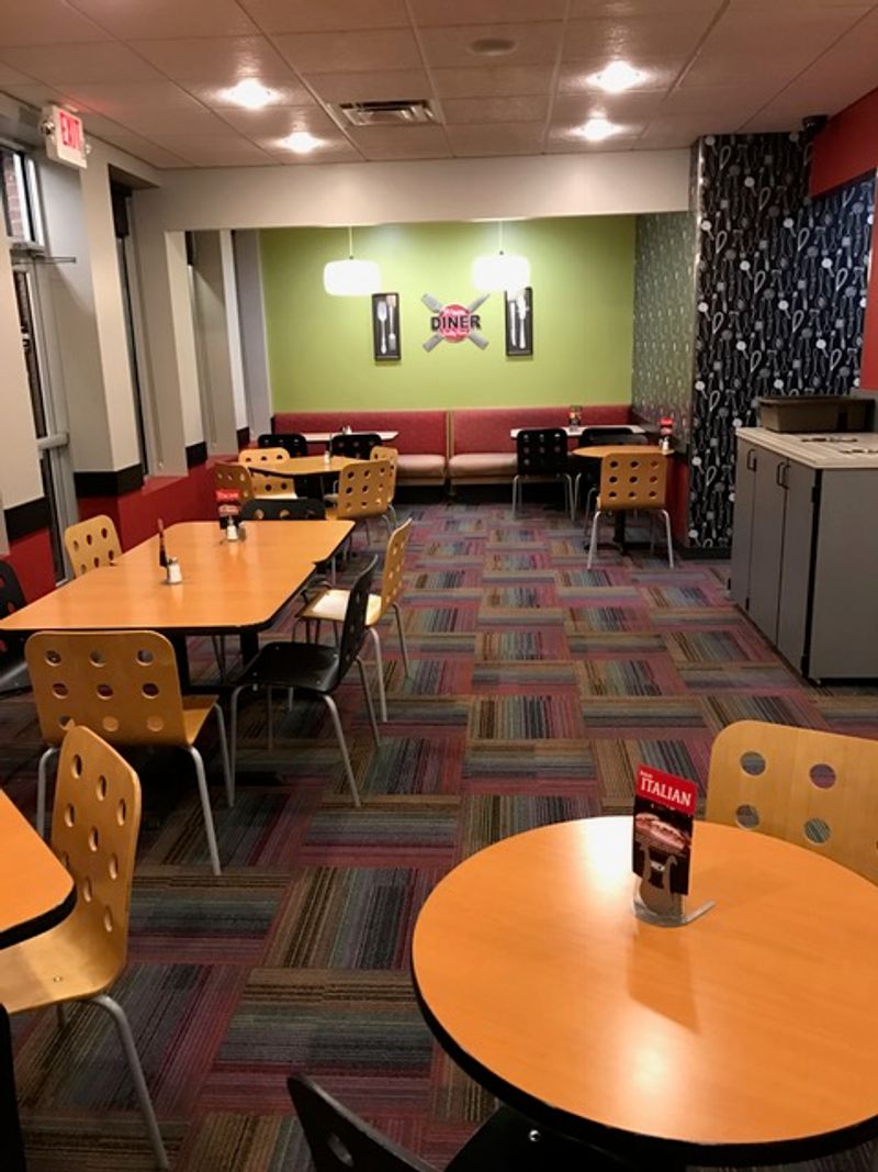 Braeda Fresh Express Cafe