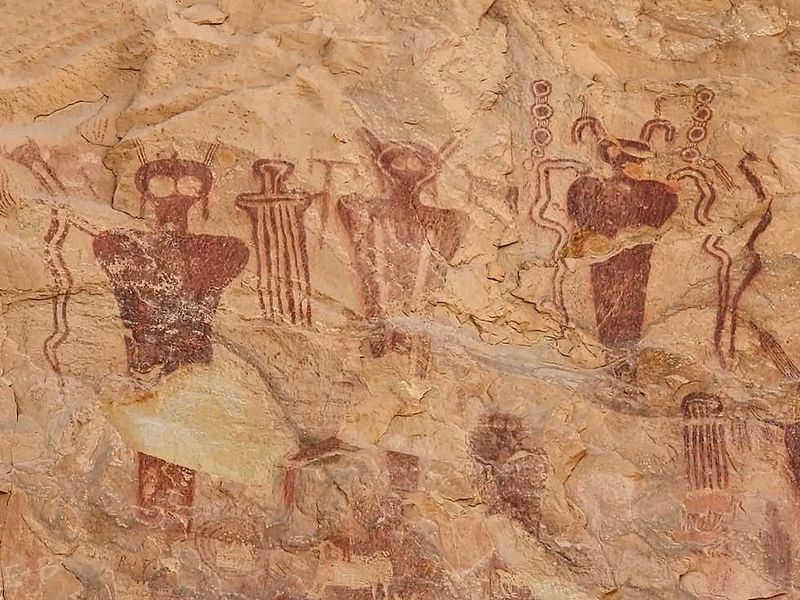The Barrier Canyon Style Figures: Ancient Art That Stops You Cold