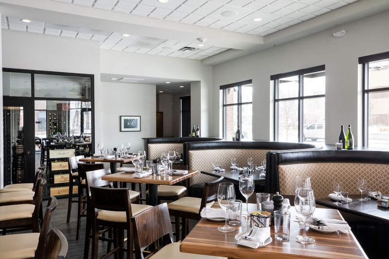 Vora Restaurant European, Wichita