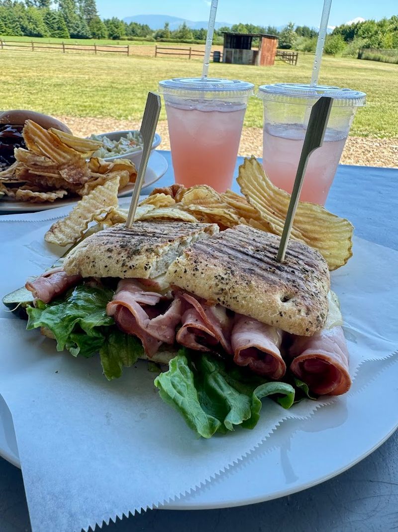 A Farm-To-Table Cafe That Serves Healthy Comfort Food Done Properly