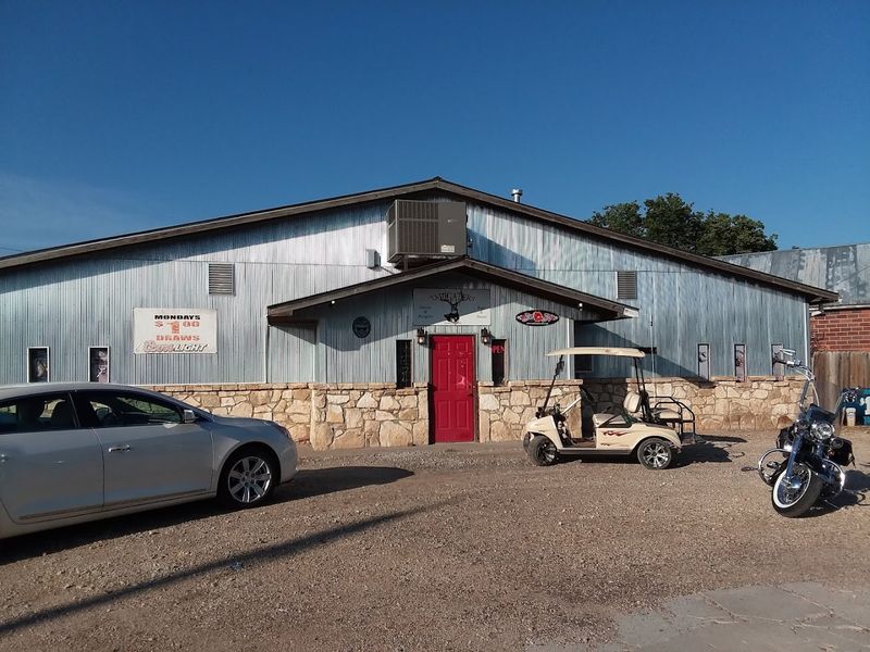 Why Road Trippers Keep Coming Back To Clifton