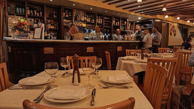 Why Regulars Treat This Place Like A Weekly Ritual
