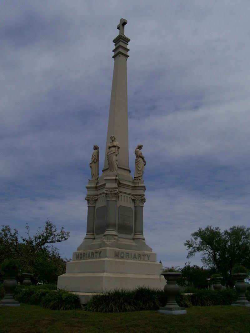 Local Culture: Funerary Art And New Orleans Traditions