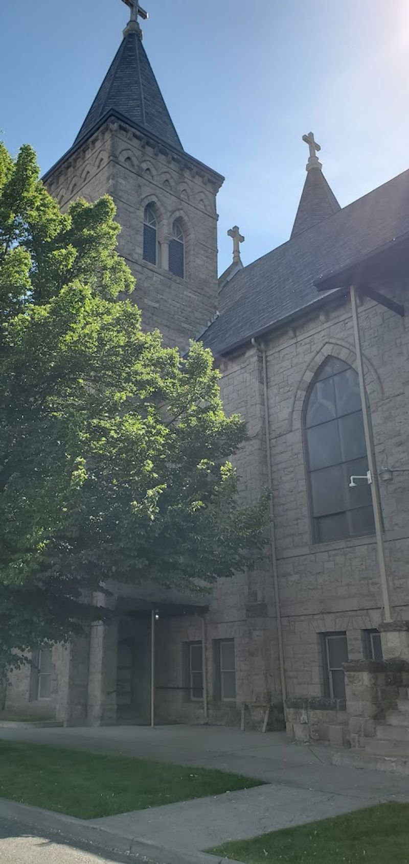Where Baker City Keeps Its Quiet Grandeur