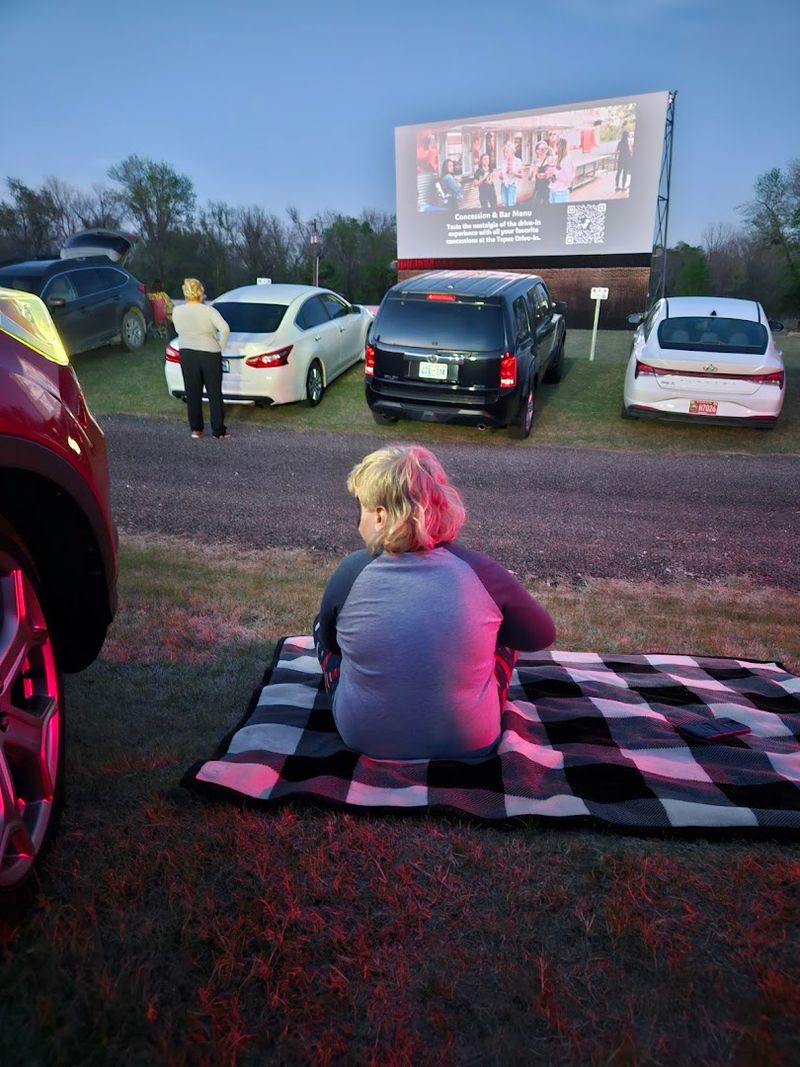 Holiday Movies Under Stars