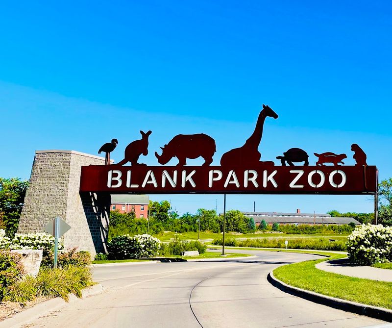 Food, the Gift Shop, and What to Expect on Site