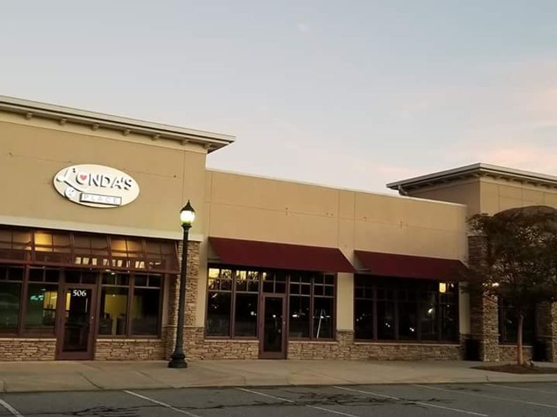 Londa's Place: Charlotte's Home Away From Home