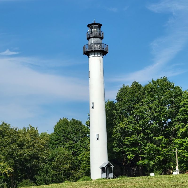 The Only Working Lighthouse In West Virginia