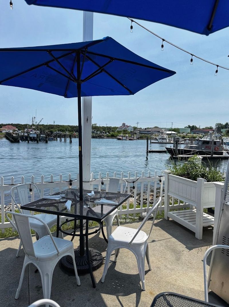 Jonah Crab Is A Must-Try