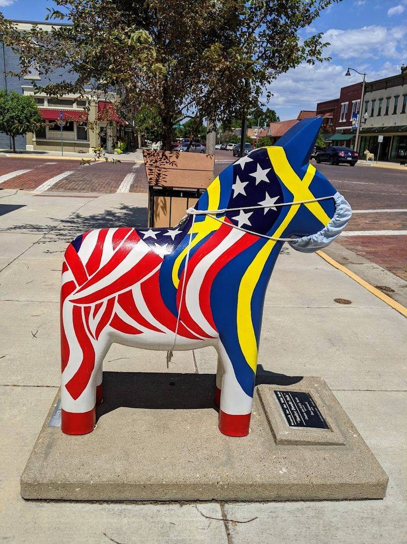 Outdoor Art That Turns The Whole Town Into A Gallery