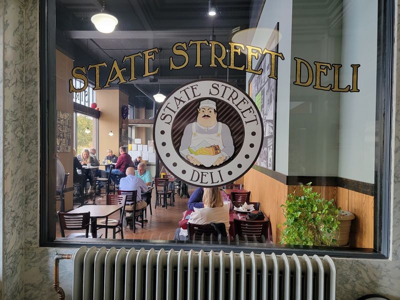 State Street Deli, Mason City