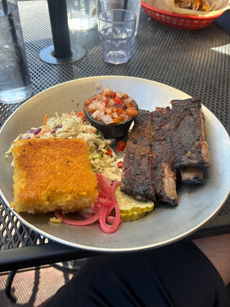 Slow Groovin BBQ Is Worth It