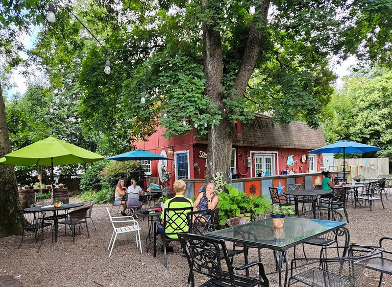 Leaping Lizard Cafe