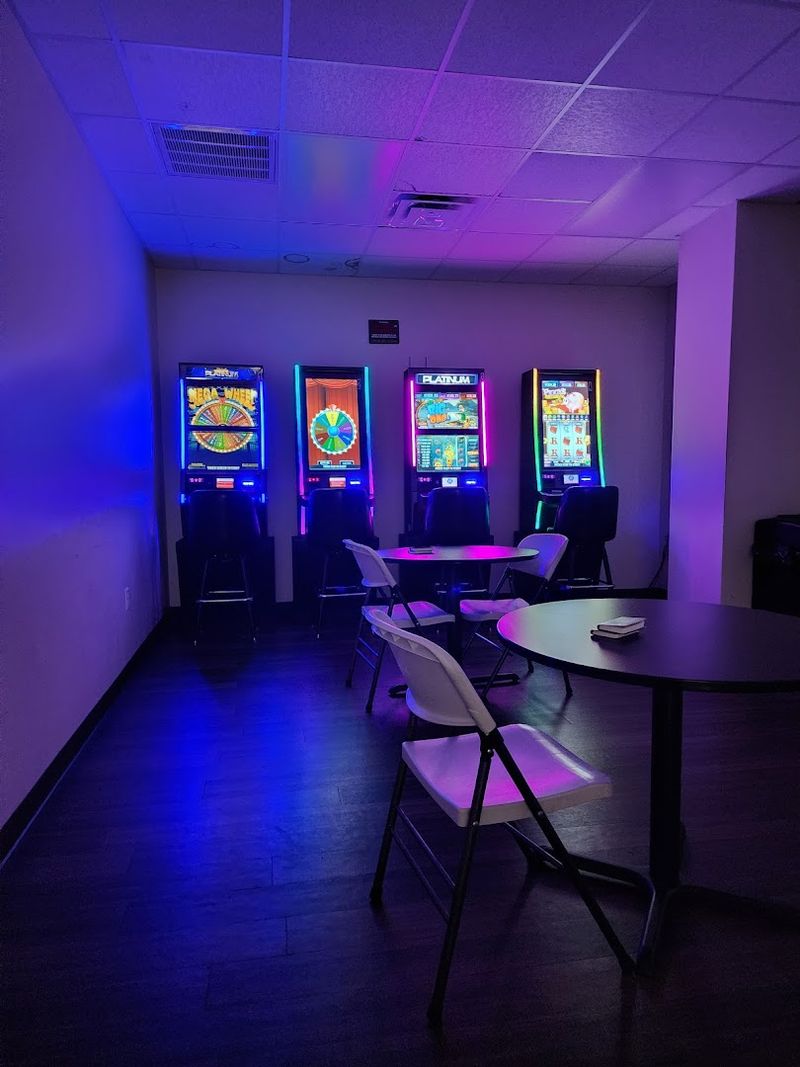 Three Squares Diner