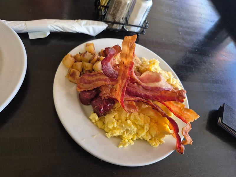 Breakfast At This Buffet Deserves More Credit