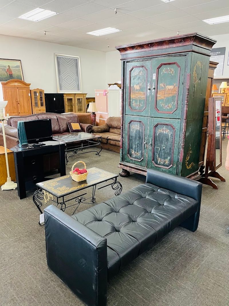 Furniture Delivery That Actually Shows Up With Care