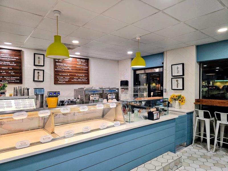Summer Salt Ice Cream Company, Prairie Village