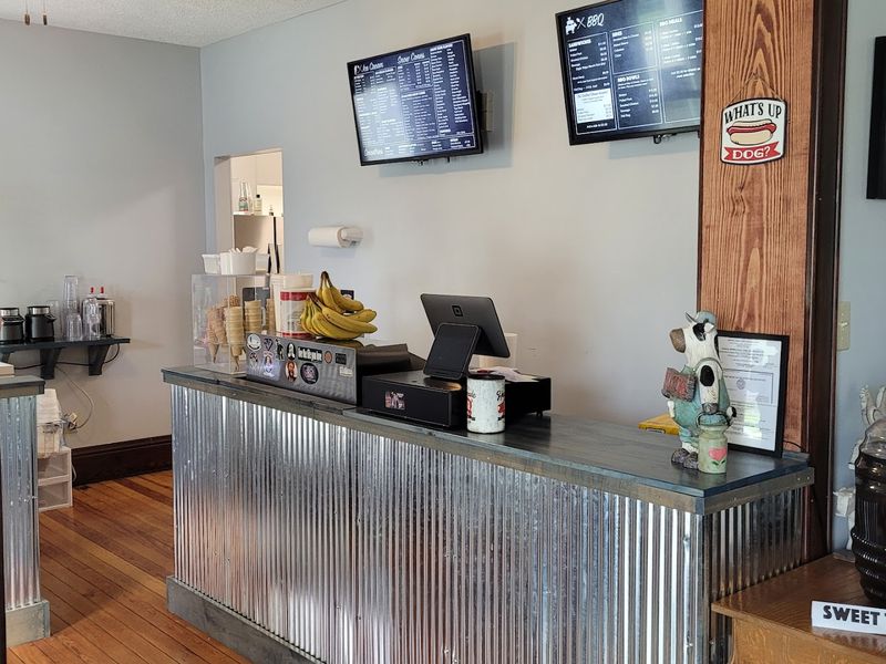 Midwest Creamery & Q, Abilene