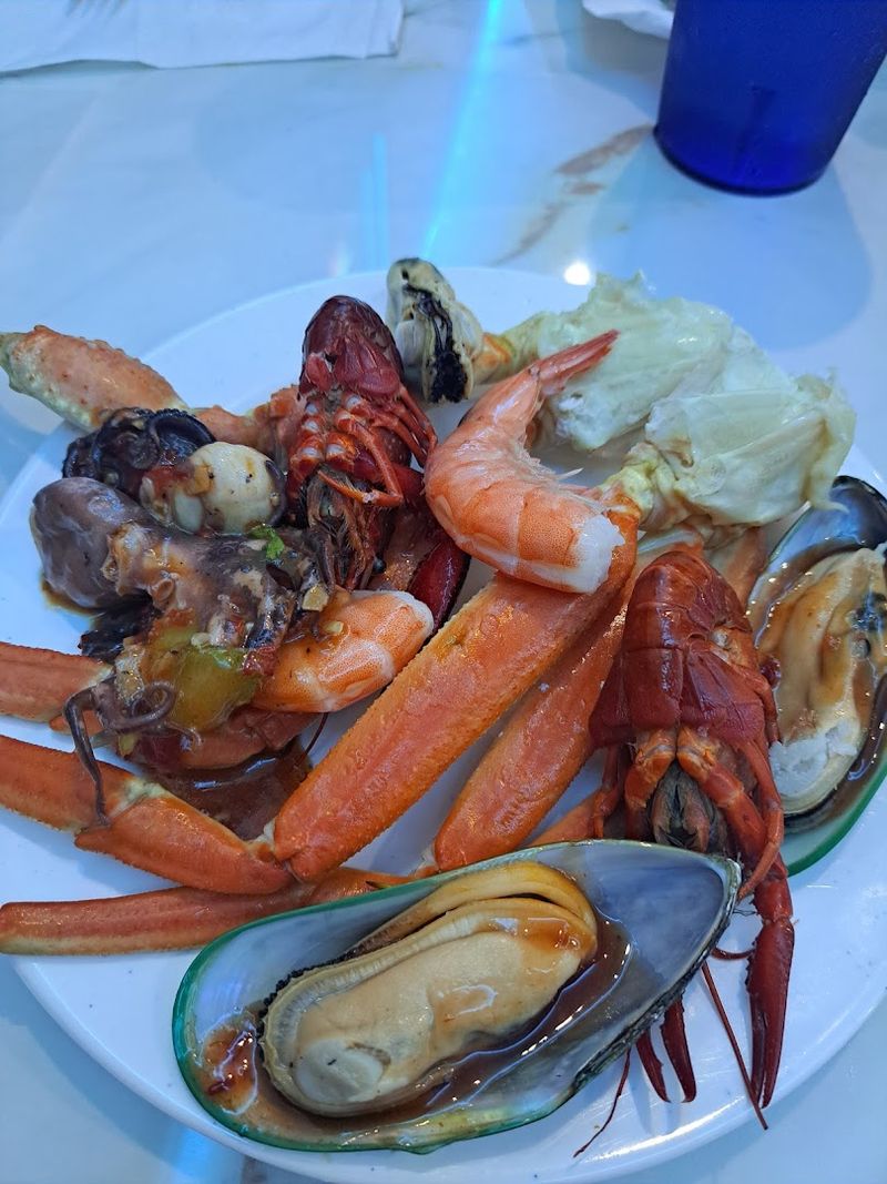 Premium Seafood On A Buffet At A Price That Feels Almost Too Good To Be True