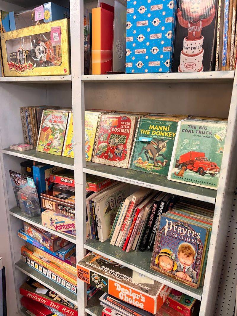 Vintage Finds For Everyone