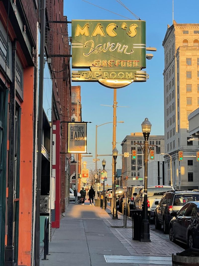 A Pub With Deep Roots in Davenport