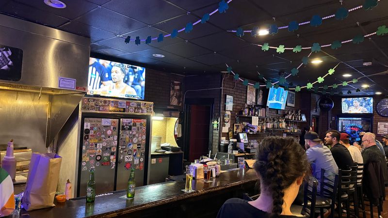 Krug's Tavern - Newark's Burger Institution