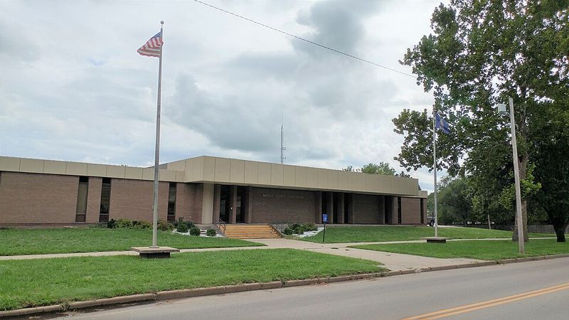 The Courthouse And Downtown Architecture That Freeze Time In The Best Way