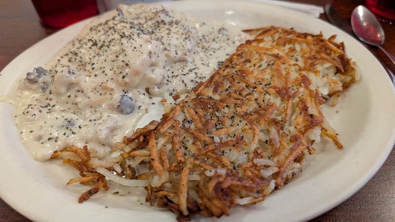 Biscuits And Gravy That Earn Their Own Reputation