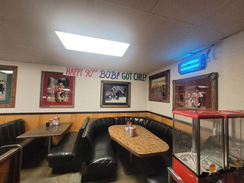 Ogie's Cafe: Where West Valley City Keeps Coming Back