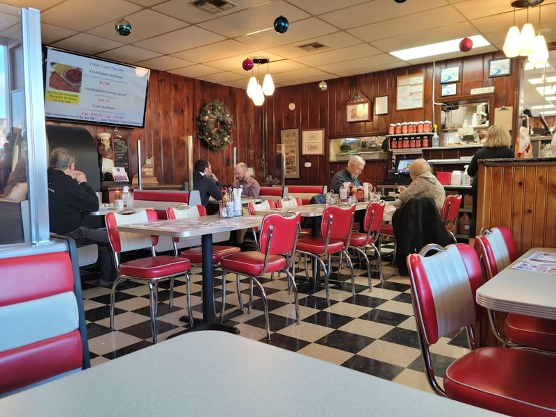 Tom & Joe's Restaurant