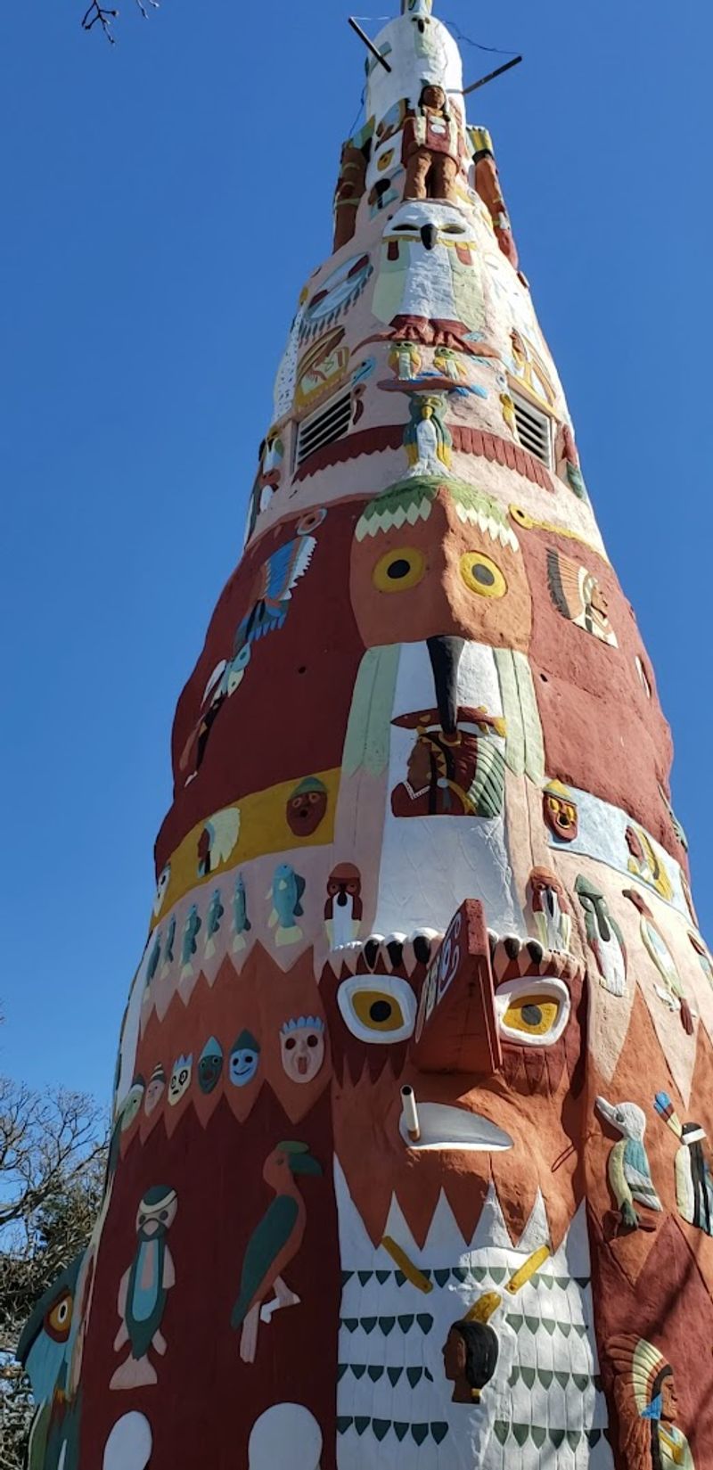 The Totem Pole That Defies Belief
