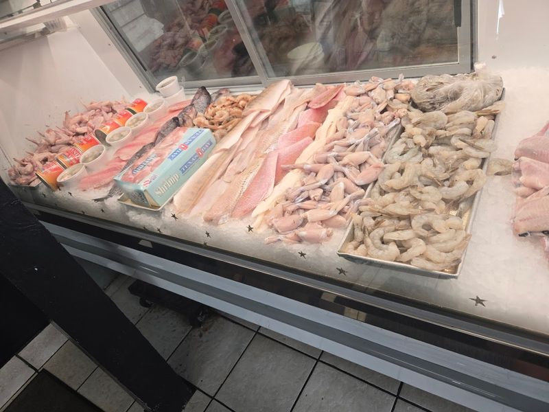 It Doubles As A Fresh Fish Market, Not Just A Restaurant