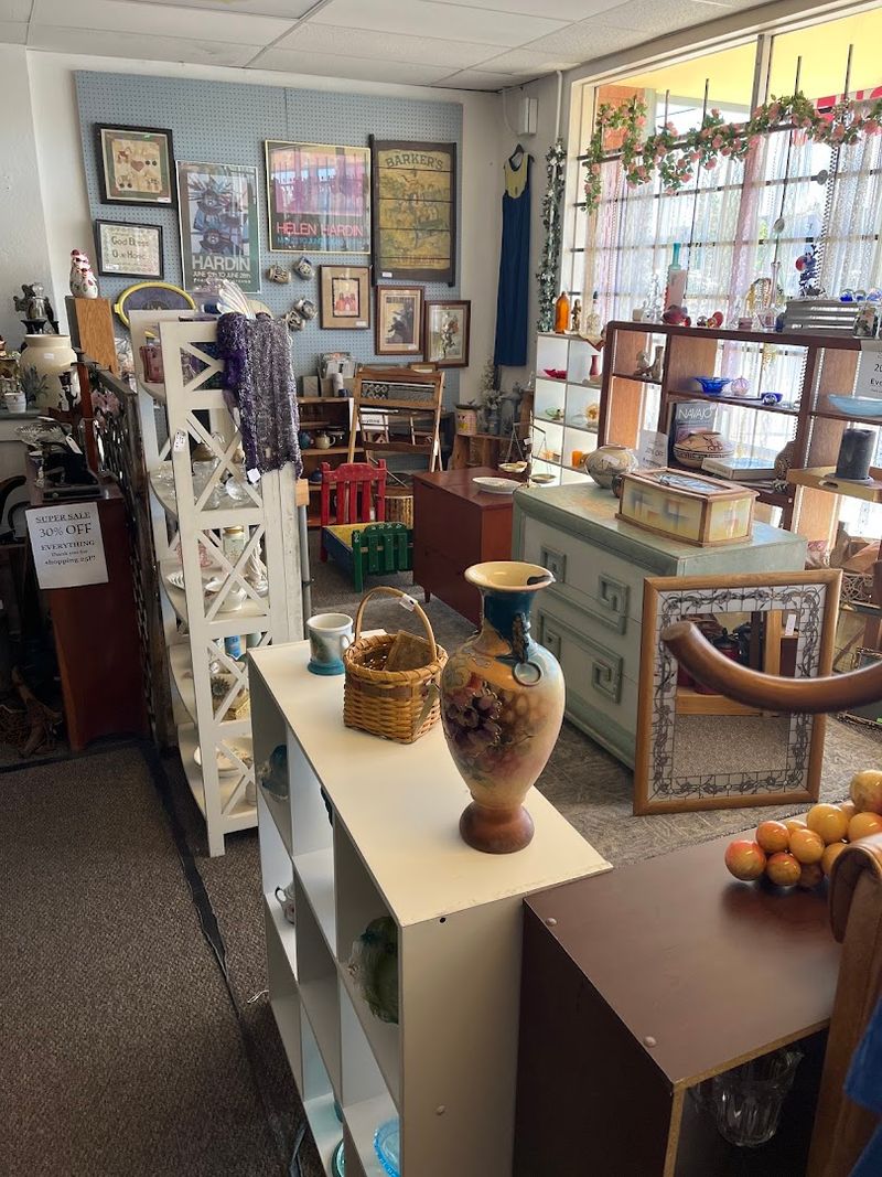 Past Present & In Between Indoor Flea Market And Antiques
