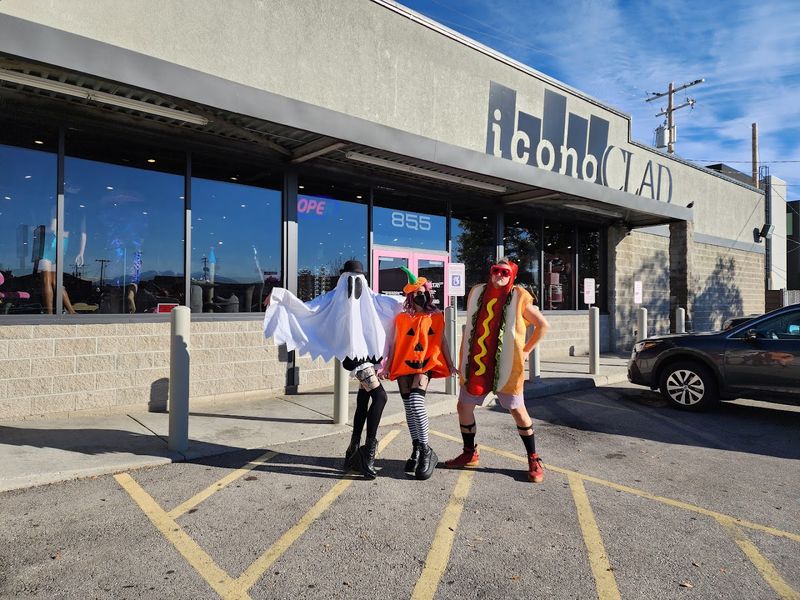 IconoCLAD