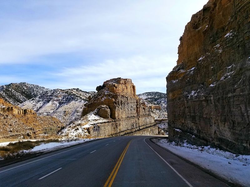 What The Canyon Setting Actually Adds To Daily Life Here