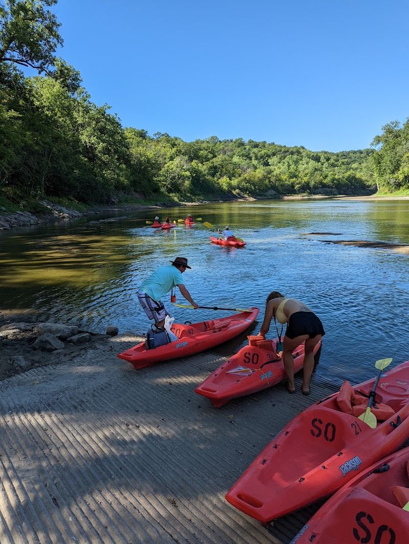 Canoe and Kayak Rentals Without the Headache