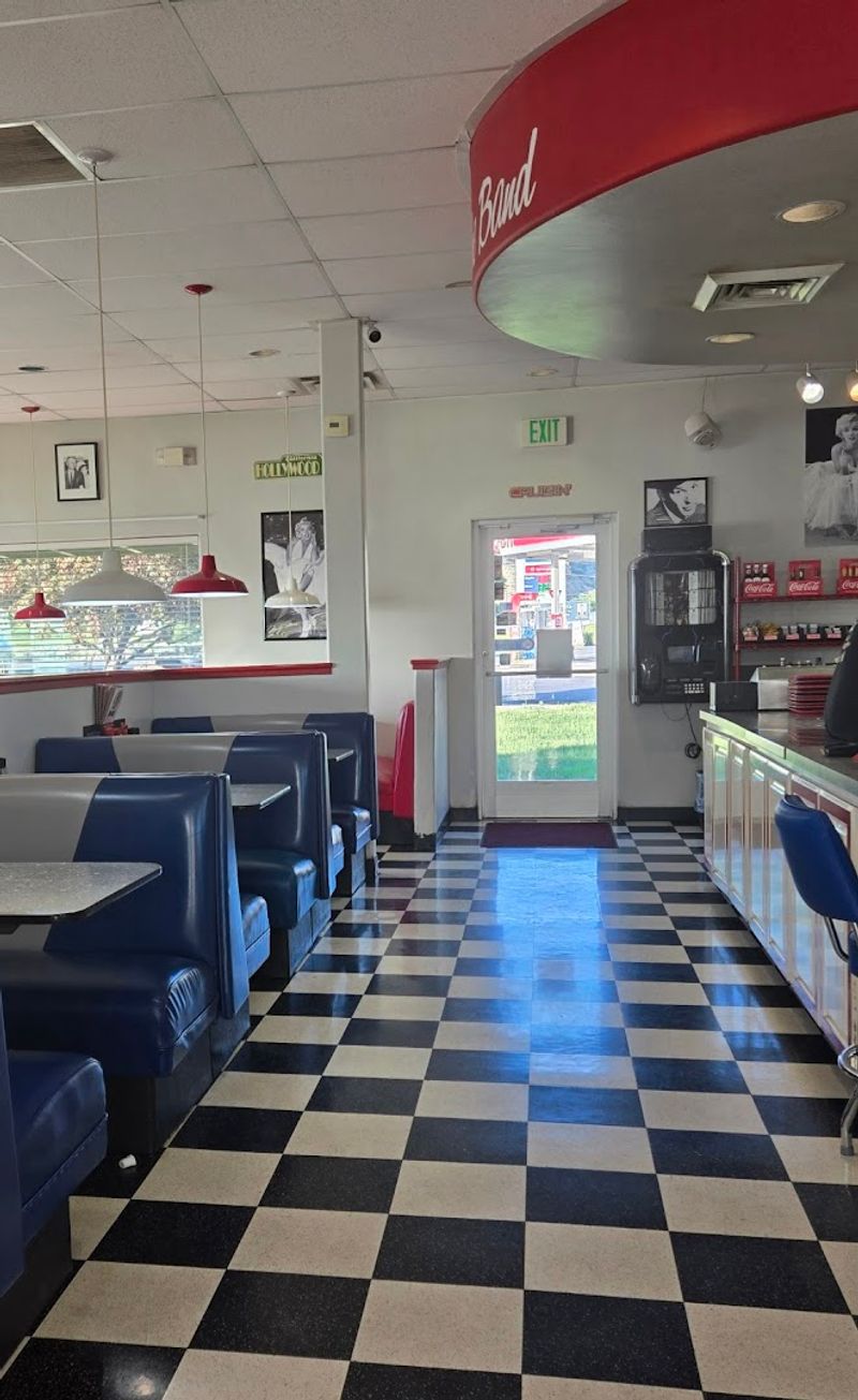 When A Diner Name Tells You Everything You Need To Know