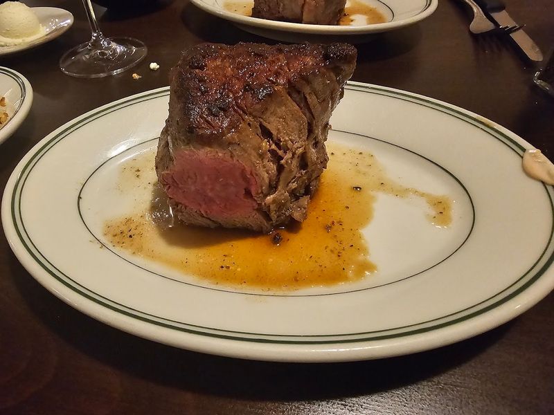 The Sirloin That Makes Chain Steakhouses Look Like They Are Not Even Trying