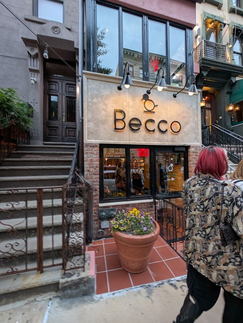What The Theater District Location Actually Means For Diners