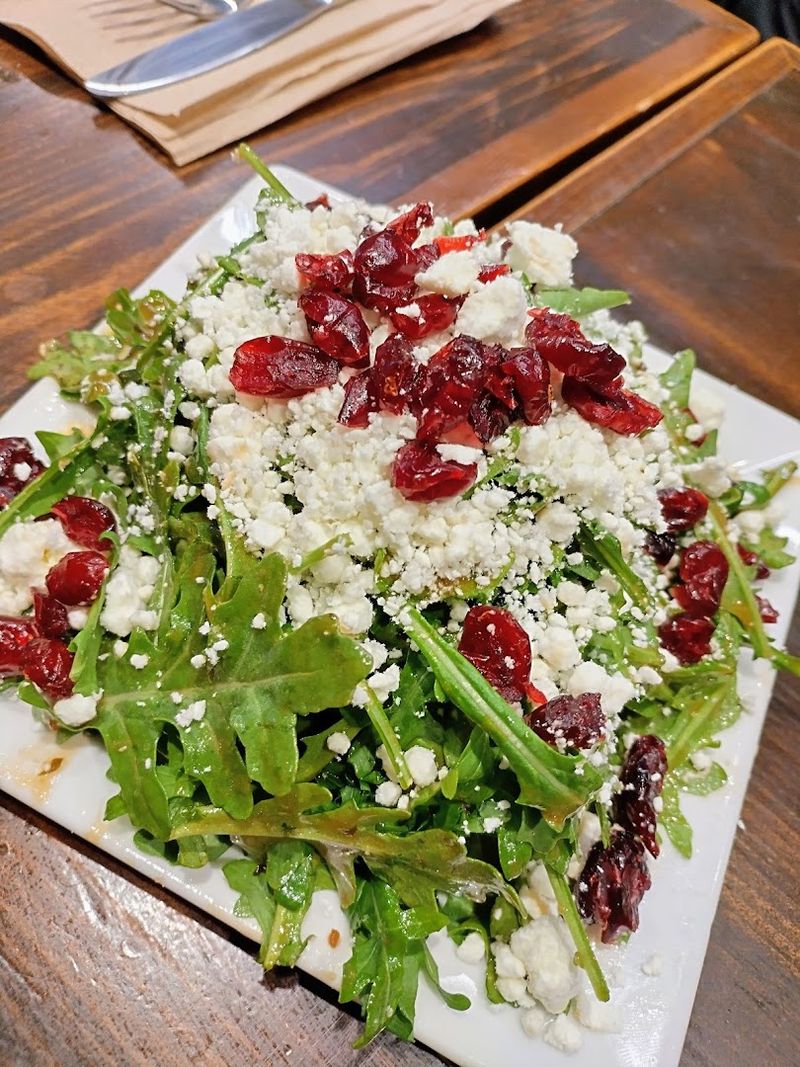 A Smart Spot For Groups With Different Diets