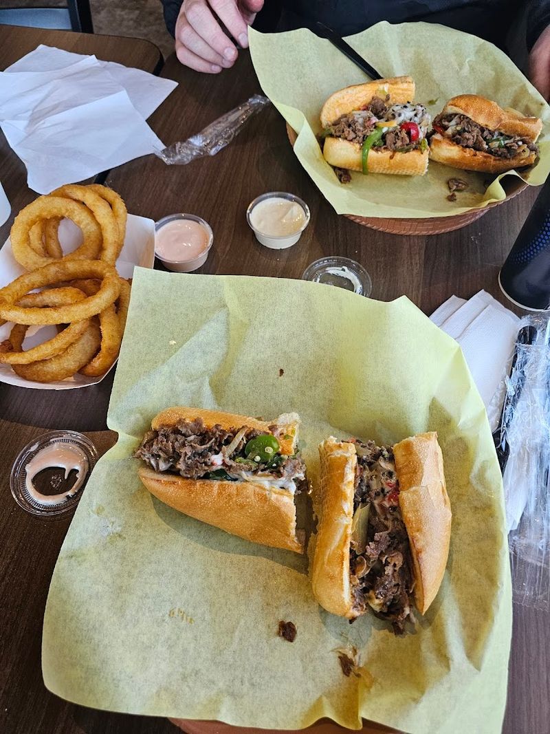 Why Murphy's Cafe 126 Deserves A Permanent Spot On Your List