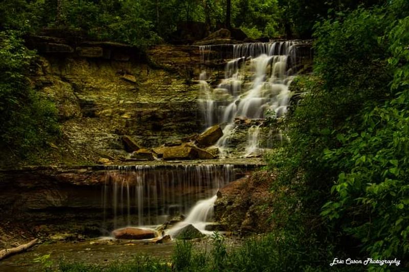 Limestone Layers Tell a Deep Geological Story