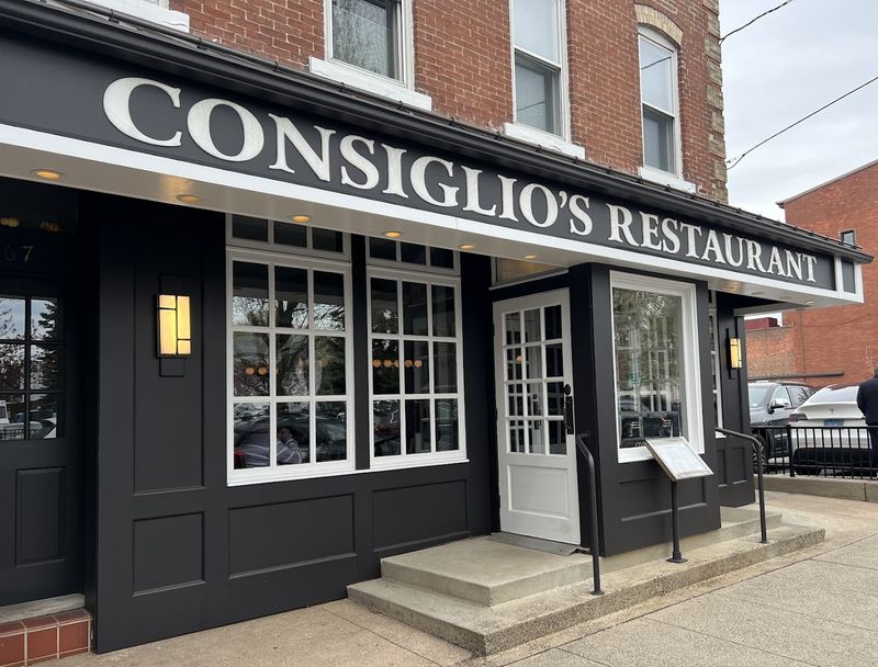 A New Haven Italian Dining Room Built Around The Shared Table