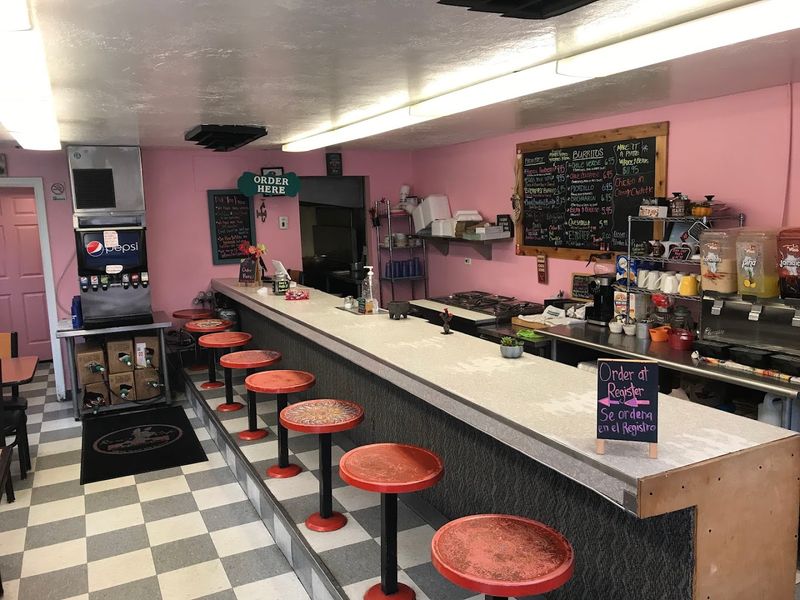 The Hole-In-The-Wall That Earned A Near-Perfect Rating