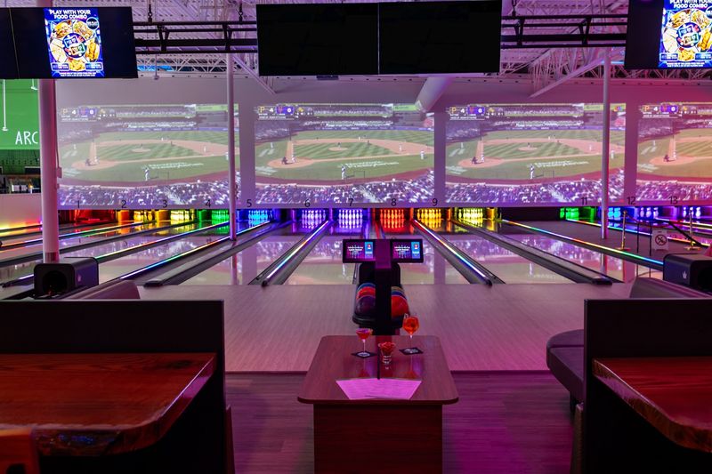 16 Lanes Of Bowling