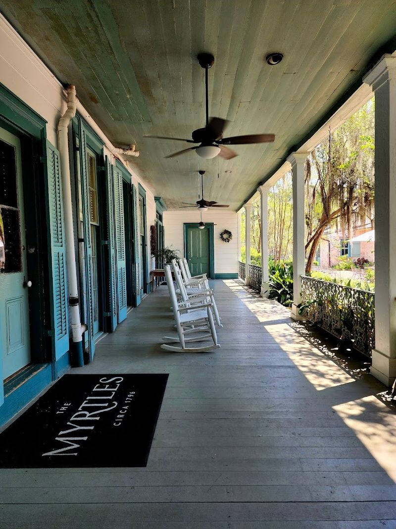 Front Porch Vibe