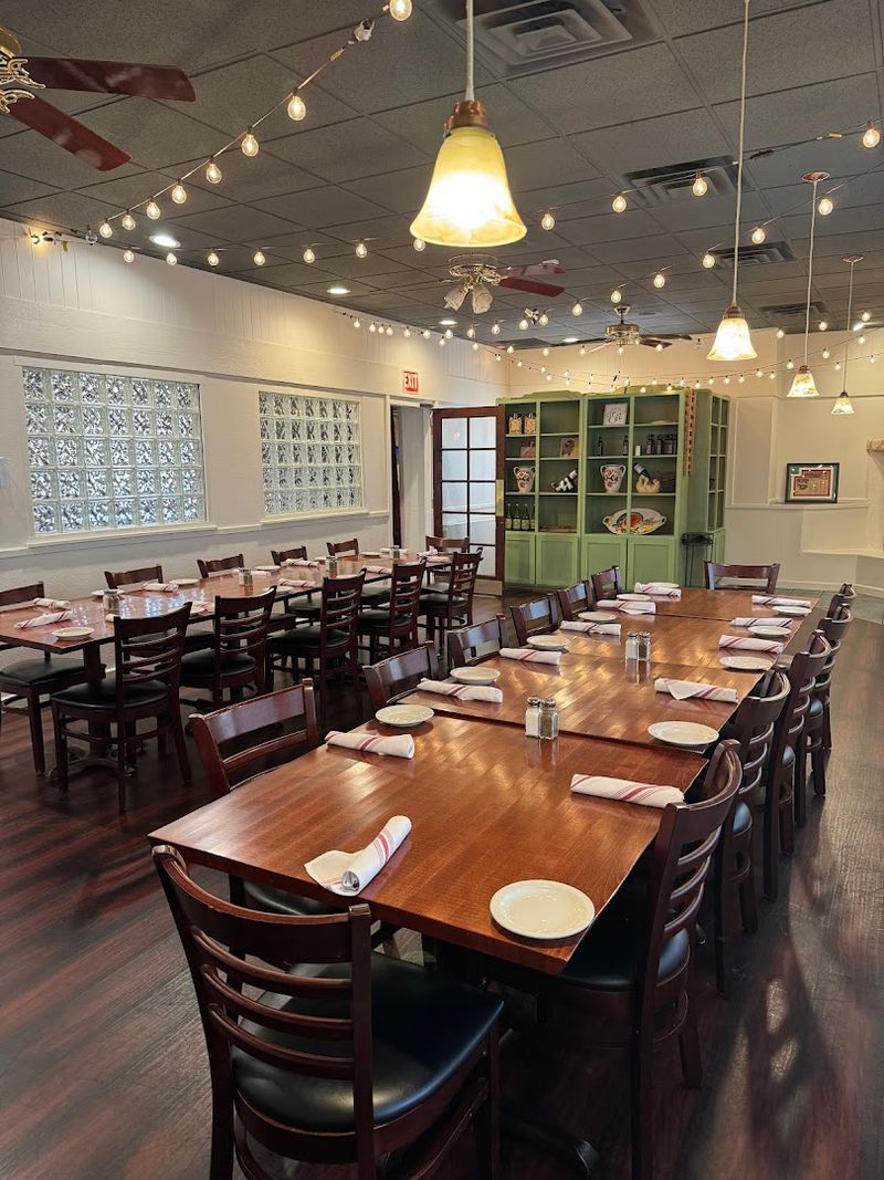 A Warm Dining Room With Old-School Italian Comfort