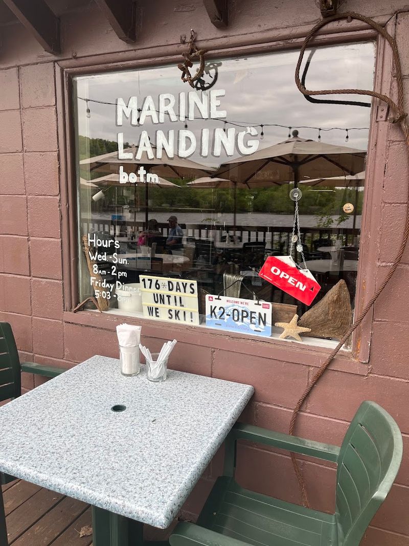 Welcome to Marine Landing