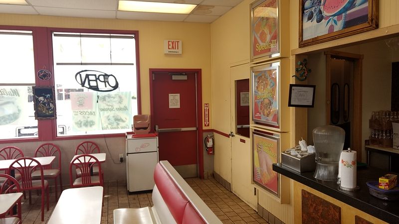 The Gas Station Setting That Nobody Expected