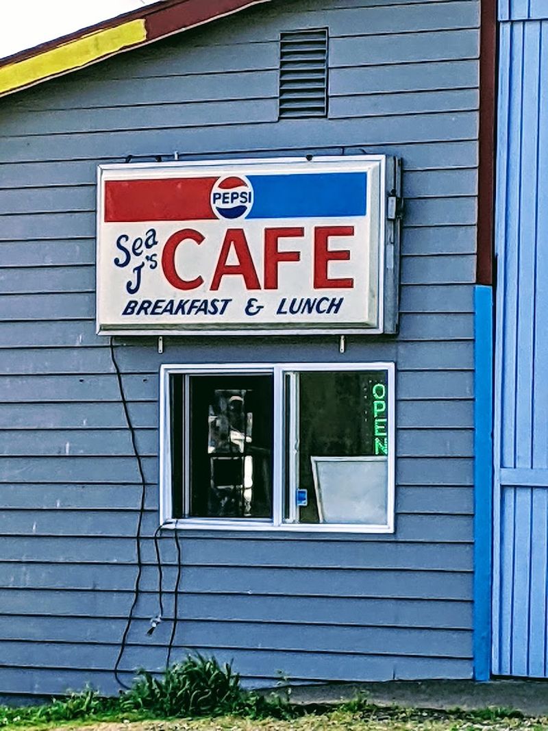 Seafood Worth The Stop